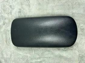 84660-a7100wk Kia 2014-2016 Forte Center Console Lid Arm Rest Black Oem