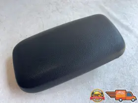 84660-m7000 Kia 2019-2023 Forte Front Center Console Armrest Cover Lid Black Oem 19 20 21 22