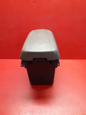 846603w000gah Kia 2011 2012 2013 Sportage Center Console Bin With Armrest