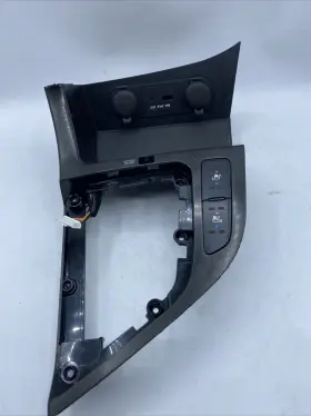84651-2t040 Kia 84681-2t040 13 Optima Gear Shift Floor Console Upper Trim P/n