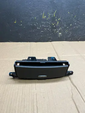 84730-4d250 Kia 2006 - 2012 Sedona Center Console Dash Storage Compartment Box Aa4478 Dg