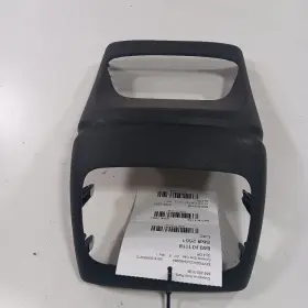 849.ki1118 Kia Sorento Center Console Rear End Cap Trim Cover 2018 2017 2016