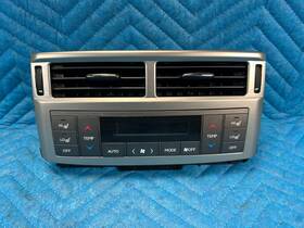 Lexus 55900-60m40 Oem Lx570 Rear Console Panel With Air Vents And Ac Heater Switch 2013-2015