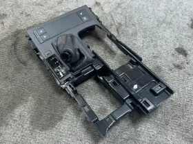 58804-53260 Lexus Is300 19-20 Oem Shifter Bezel Boot Trim With Heated Vent Seat Switch 48k