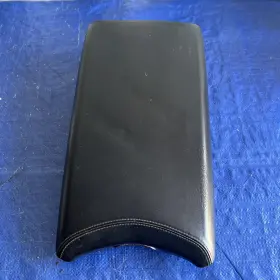 5890550270 Lexus 07-09 Ls460 Ls460l Front Center Console Arm Rest Lid Armrest Leather Oem
