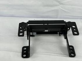 Lexus 5890760050 1998-2002 Lx470 Center Console Hinge Oem