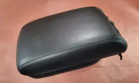 5892050071 Lexus 1998 1999 2000 Ls400 Center Console Lid Arm Rest Armrest Vent Black Oem