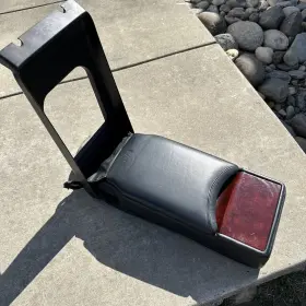 7283050b90 Lexus 07-09 Ls460 Rear Seat Center Console Armrest With Switch Oem