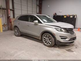 Lincoln Dp5z54519a70eal Used Front Upper Center Console Fits 2015 Mkc Roof Without Sunroof Up