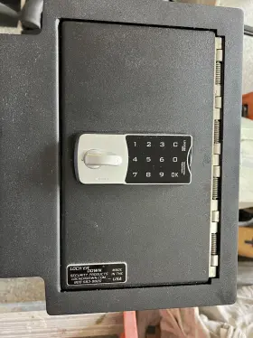 D153 Lock Er Down Lockfter Car Safe - 2014 Gm Chevy