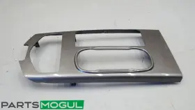 670063588 Maserati 2017-2021 Ghibli Center Console Bezel Panel Cup Holder Oem