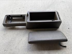 Mazda 241.mz1z83 81-85 Rx-7 Fb Front Floor Center Console Rear Section Brown Dmg