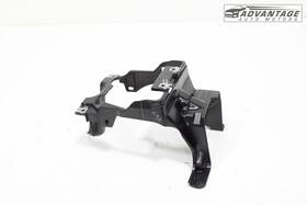 Mazda Dgh9-64-33x 2020-2025 Cx-30 Dm Center Console Upper Mount Bracket Plate Dgh96433x Oem