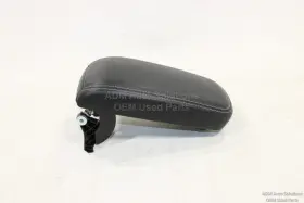1246042k Mercedes-benz 2014-2019 Cla250 C117 Front Center Console Storege Lid Armrest Oem