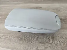 1646800619 Mercedes-benz 2006-12 W164 Ml350 Gl450 Center Console Armrest Arm Rest Lid Gray Oem