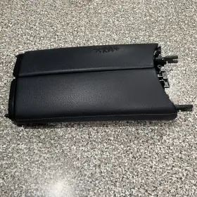 2136800703 Mercedes-benz 16-21 W213 E300 E350 Center Console Arm Rest Cover Lid Black Mb