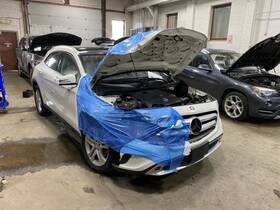 Mercedes-benz 240.mb1f15 Console Lid Mercedes-benz Gla250 Gla45 2015 15 1420202