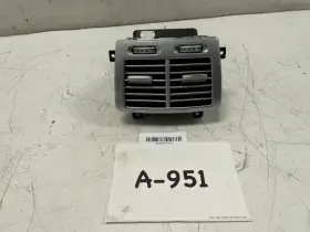 241-10612b Mercedes-benz 2011 S550 Center Console Rear Ac Air Vent Oem