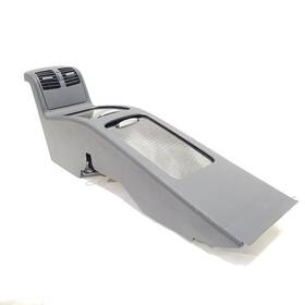 Mercedes-benz 241.mb1h12 2012 Cls550 Oem Black Rear Center Console