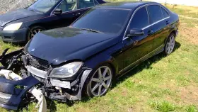 260.mb1e14 Mercedes-benz C250 2014 Glove Box 232688