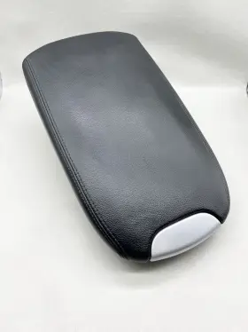 A16480025 Mercedes-benz 2006-2011 Ml350 Center Console Lid Black Leather Armrest Oem