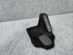 A2128231311 Mercedes-benz Center Console Aux Usb Connection Cover Trim W212 E250 E350 Cls550 Oem