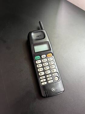 Mercedes-benz Um9057 Mercedes-benz Mobile Cellular Cell Phone Telephone 1999 W140