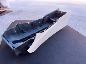 Y0009331 Mercedes-benz W206 C 2022 Oem Center Console Beige Part Number