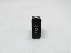 61316930561 Mini 2007 - 2010 Cooper Oem Aux Usb Input Power Outlet Switch Jack Port