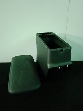 Mitsubishi 8011b156 14-16 Outlander Center Console Storage Compartment Box Assembly Oem