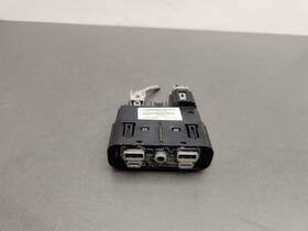 Mopar 68272254ae 2019-2021 Ram 1500 2500 3500 Media Hub Usb Port Oem New Genuine