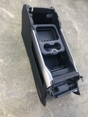 6mu444x7ae Mopar 2019-2023 Dodge Ram Bighorn 2500 3500 Oem Front Center Floor Base Console