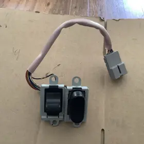25450-4w300 Nissan 2004-2015 Quest Qx56 Armada Titan Pathfinder Sunroof Switch Gray Plug Oem