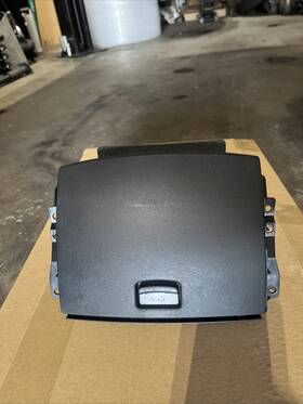 Nissan 68250-cf45a 2006 68250-cf40a Oem 06-08 350z Center Console Lid / Door Assembly