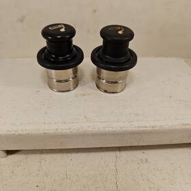 Nissan Group Genuine Parts 25335-40y01 Vintage Lot Of 2 Oem Cigarette Lighter Niles 1960s-80s Datsun