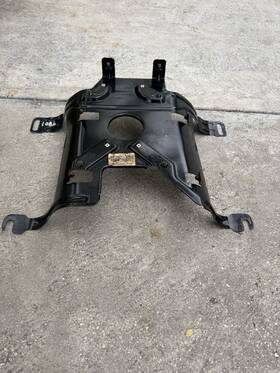 Oem 15204805 2003 04 05 2006 Chevy Silverado Tahoe Yukon Center Console Mounting Bracket