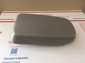 58905-02460 Oem #58905-02460 2009-10-2011-2012-2013 Toyota Corolla Armrest Center Console Lid /light Grey
