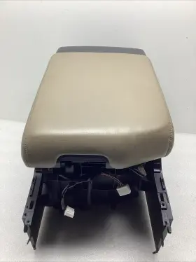 58911-0c040 Oem 2008-18 Toyota Sequoia Limited Floor Mounted Center Console