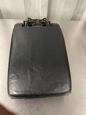 Oem 83422-s3v-a31zc 2004 - 06 Acura Mdx Center Console Lid Black