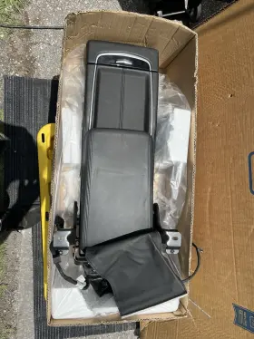 84285971 Oem Gm Cadillac Rear Armrest Console Ct6 2019-2020