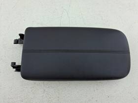 Oem 84500304 2018 - 2020 Gmc Terrain Center Console Armrest Arm Rest Storage Lid Cover