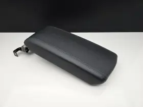84660-c2000-zvm Oem 2018-2019 Hyundai Sonata Front Console Arm Rest