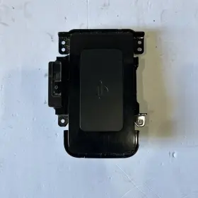 861c0-47030-c0 Oem 2018-2020 Toyota Prius Prime Wireless Phone Charger Charging Module Unit 18