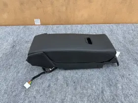 89905-b1bb0-ssj Oem Hyundai Genesis Sedan And G80 15-20 Rear Seat Center Console Armrest With Switch
