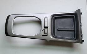 Oem 92247942 Chevy Camaro 2010-2015 Center Console Automatic Shifter Bezel Cover