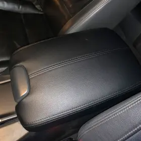 Wwd-fzd-29412 Oxilam Armrest Center Box Console Lid Cover Black For 2008-2012 Honda Accord Waterproof