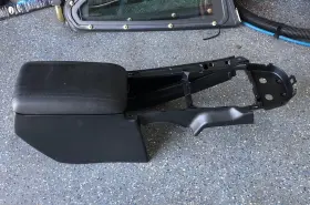 92084217 Pontiac 2004-2006 Gto Front Center Console With Armrest Lid Cover Assembly Oem 1a17
