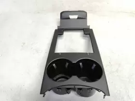 8r0862533b Porsche 2020 Macan S Center Console Cup Holder With Bezel Trim