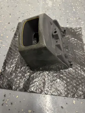 Gt3gt2turbocarrera Porsche 997.553.983.01 911 997 Center Console Extensioncarbon Gt3gt2turbocarrera Porsche 997.553.983.01 911 997 Center Console Extensioncarbon