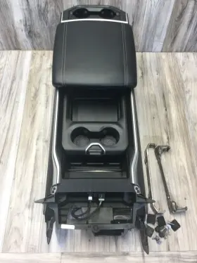 X8s-00995 Ram 2019-2022 Dodge 1500 Floor Center Console Storage Assembly 19-22